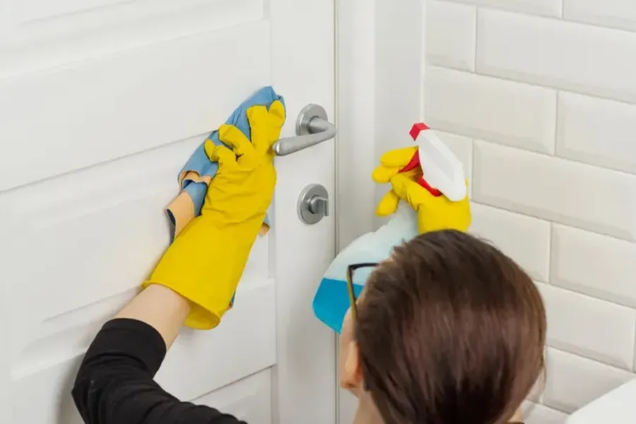 Common Signs Your Home Needs A Professional Deep Cleaning in Lumber Bridge, NC